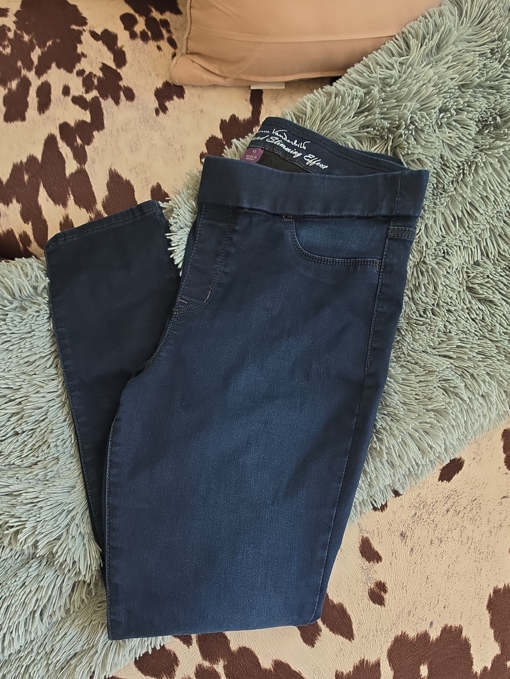 Gloria Vanderbilt All Around Slimming Effect Stretchy Jeans Sz 12 EUC Comfy